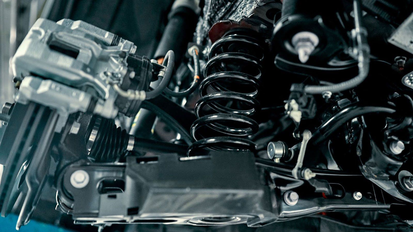 Αυτά τα τρικ οδήγησης «σώζουν» την ανάρτηση του αυτοκινήτου σου.